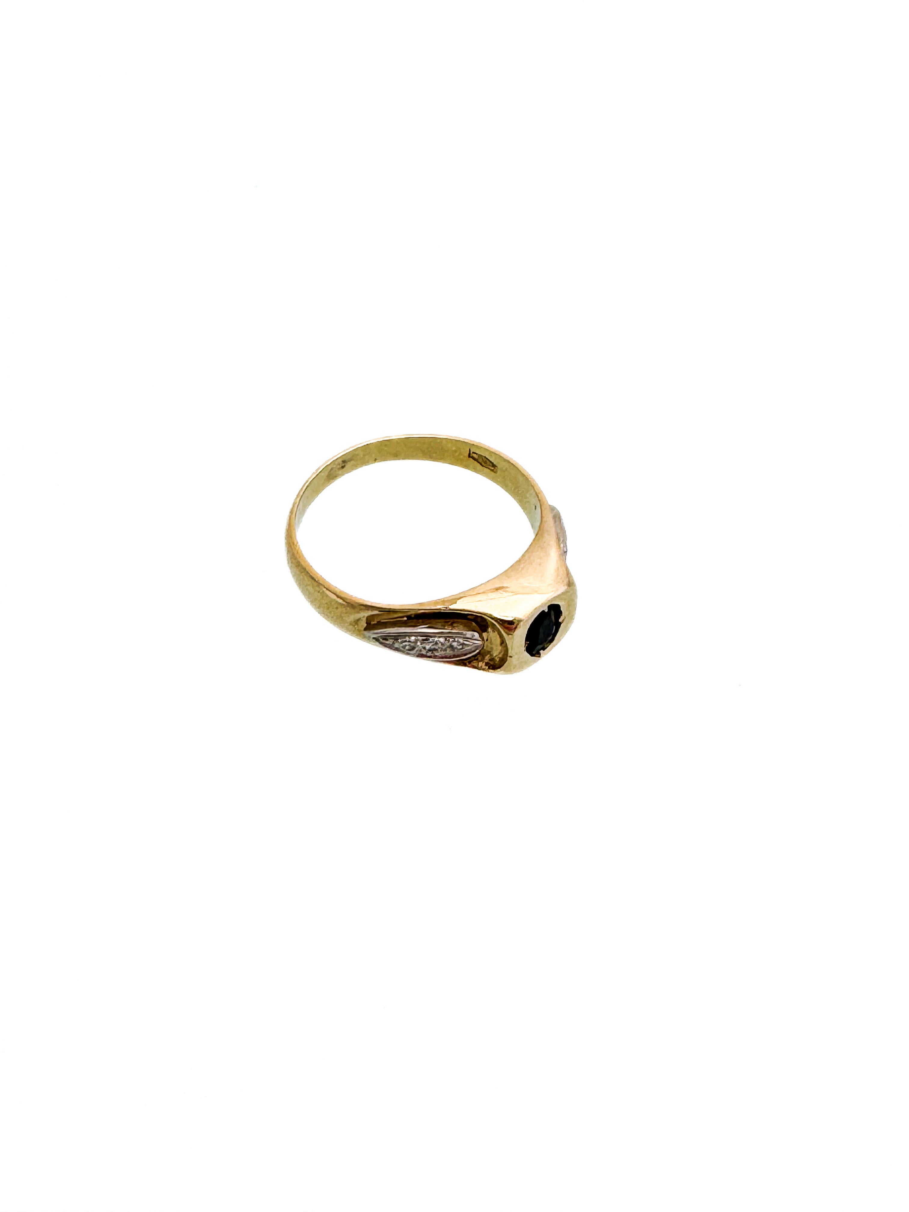 טבעת זהב 18 קארט ספיר במרכז ובצדדים יהלומים