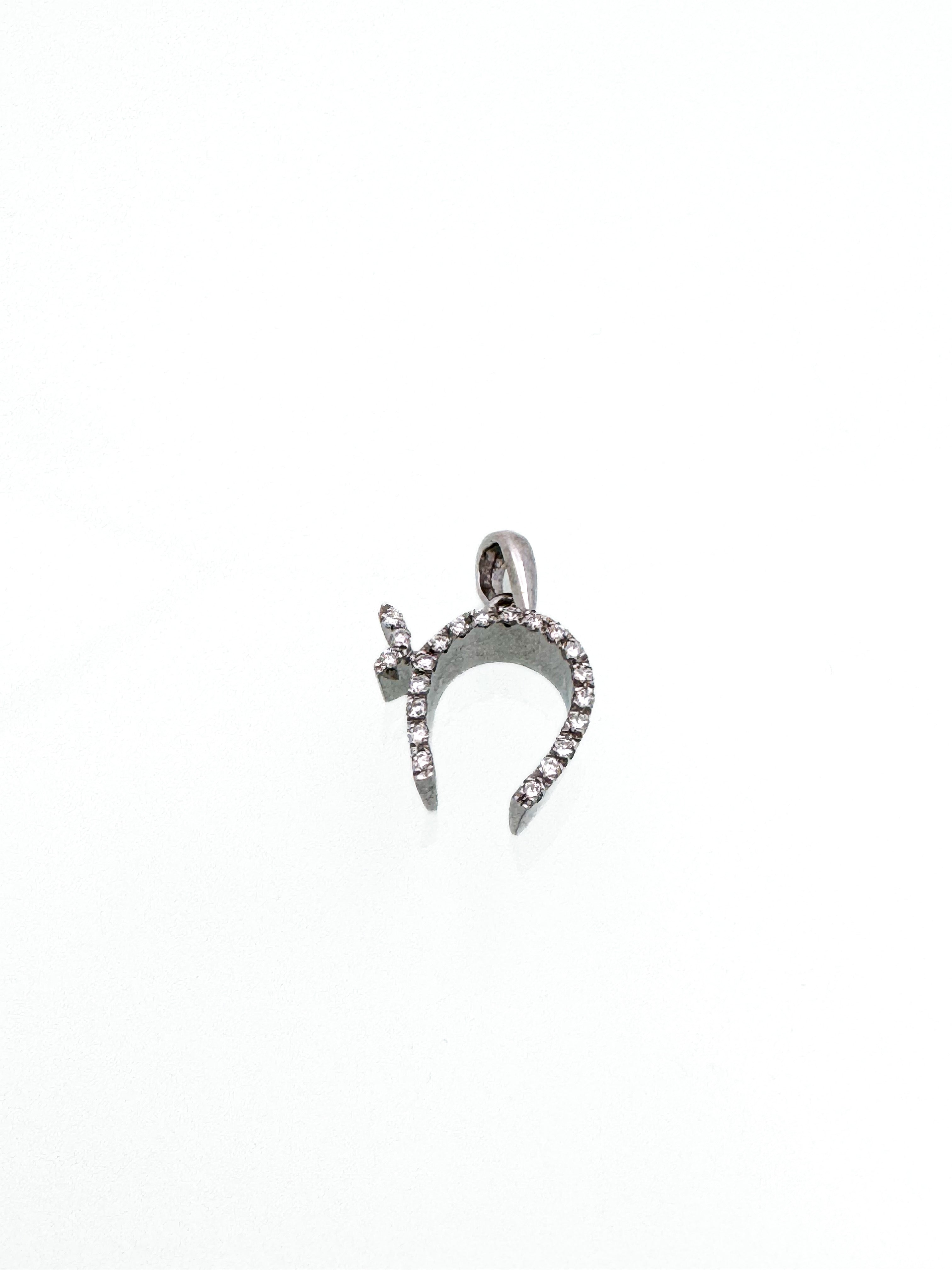 תליון פרסה יהלומים 18 קארט