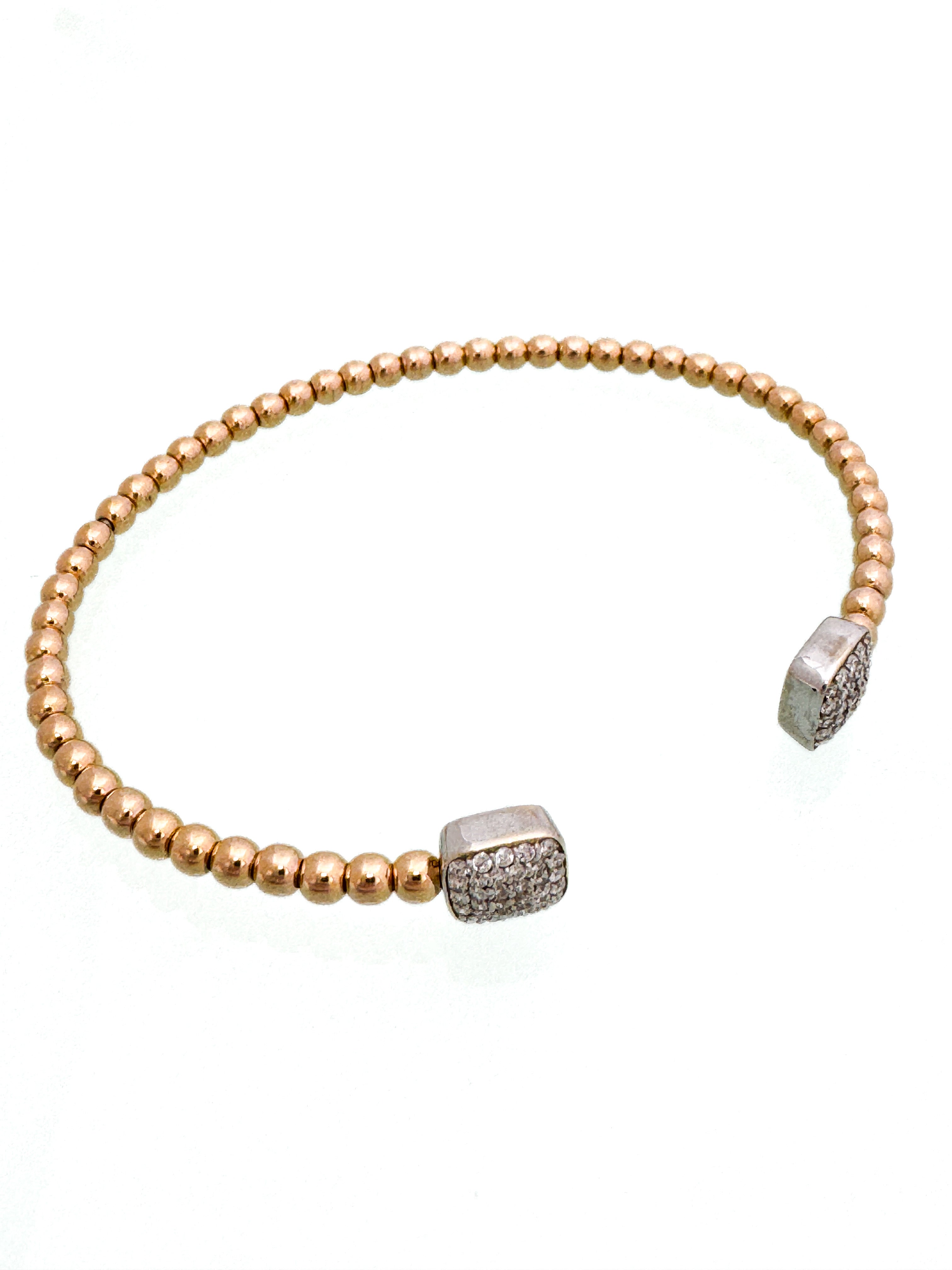 צמיד כדורים פתוח 18 קארט ריבועי יהלומים בצדדים