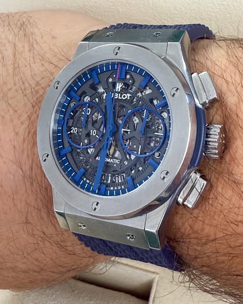 שעון הובלוט קלאסיק פיוז׳ן אירופיוז׳ן