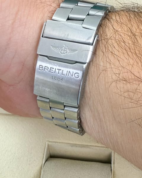 שעון ברייטלינג אוונגר סיוולף