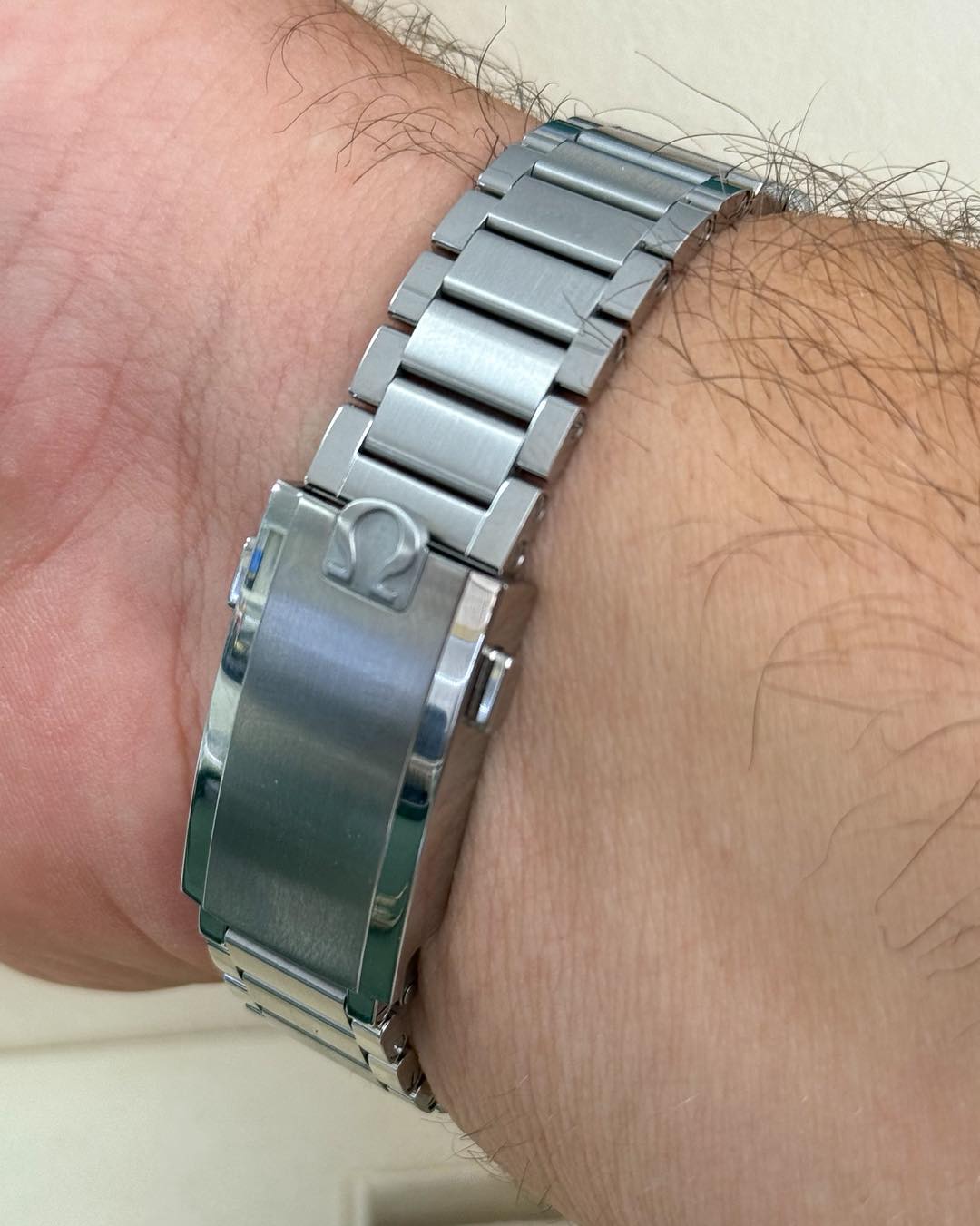 שעון אומגה ספידמסטר מון-ווטש פרופישנל