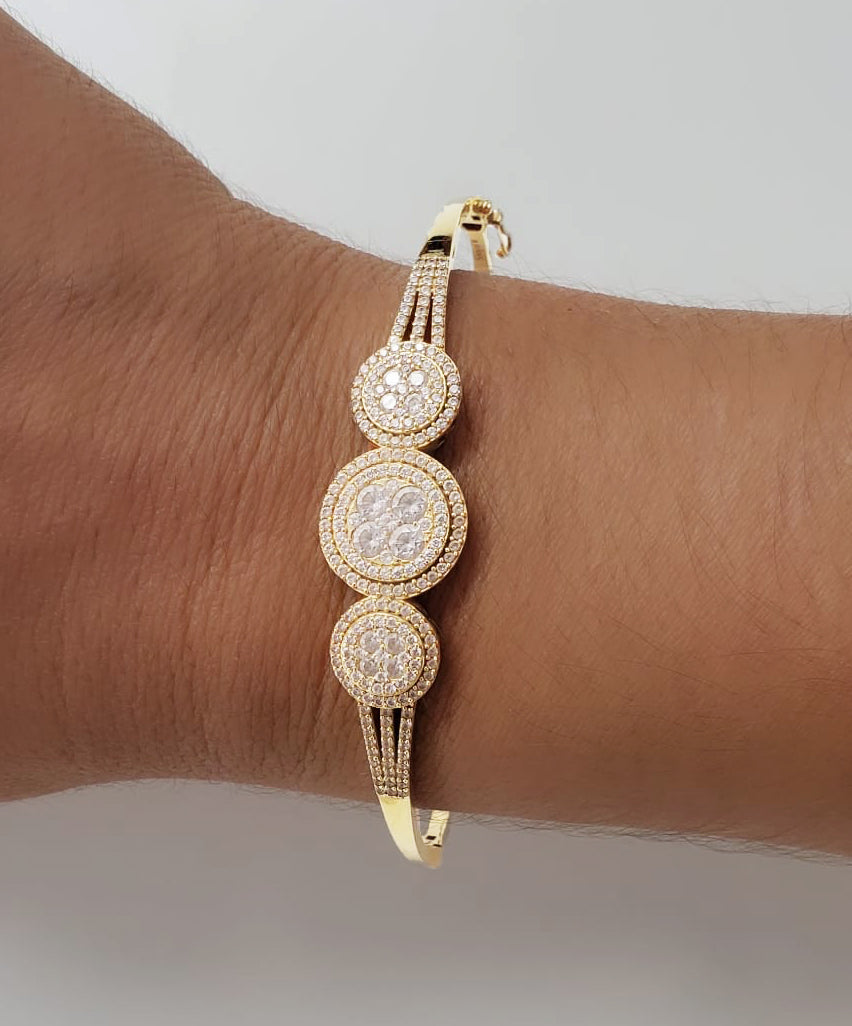 צמיד זהב בנגל 14 קארט משובץ זירקונים