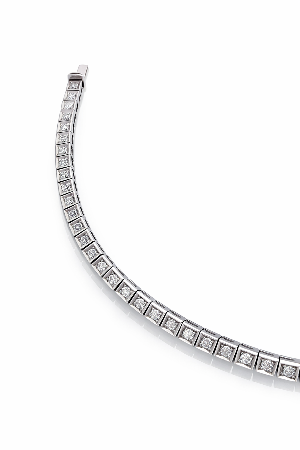 צמיד טניס 18 קארט משובץ יהלומים