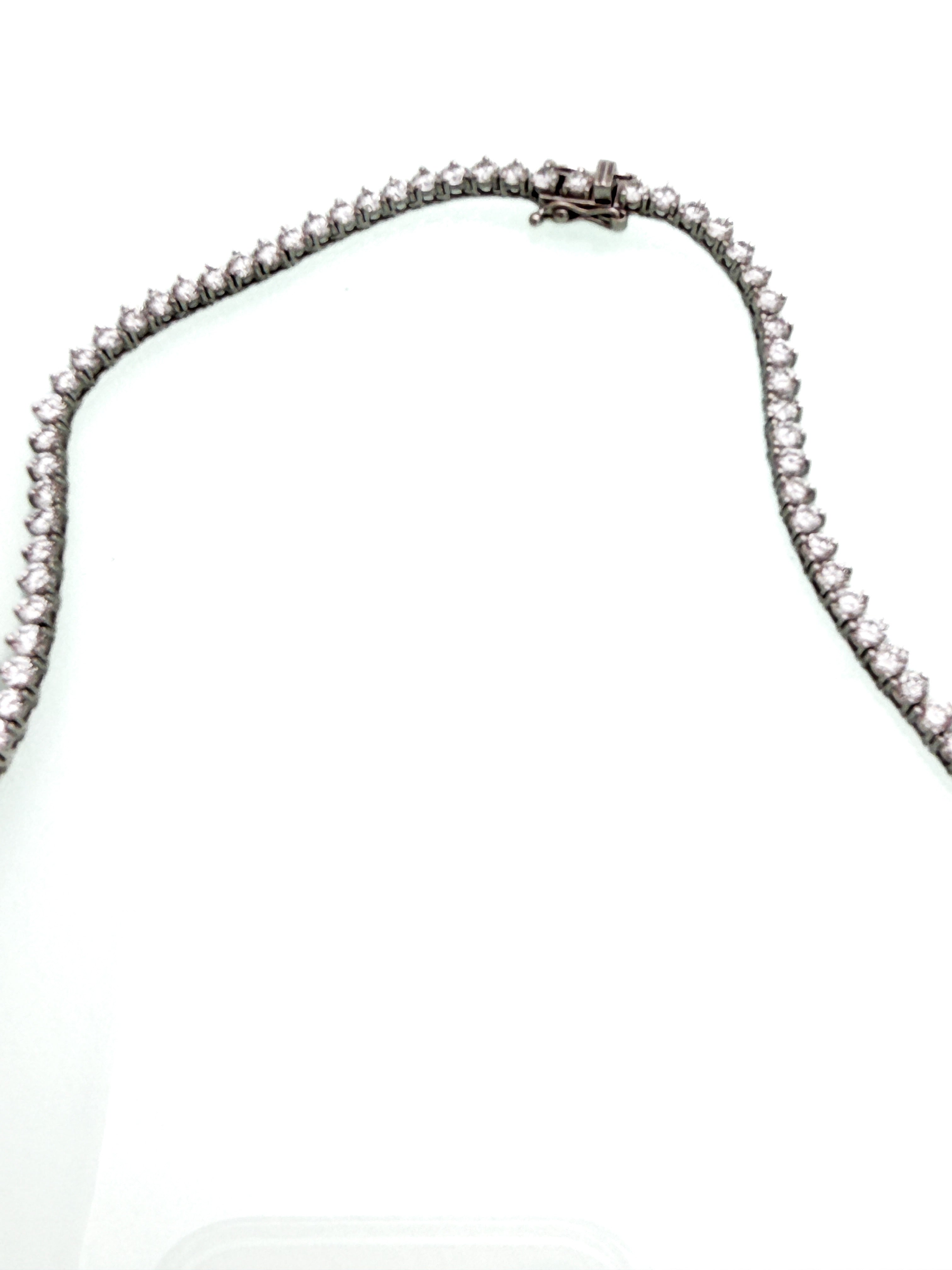 קולייר זהב 14 קארט משובץ יהלומים