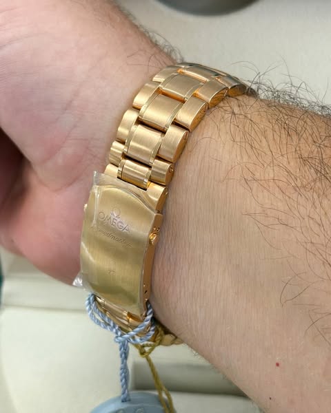 שעון אומגה ספידמסטר בורד-אירו