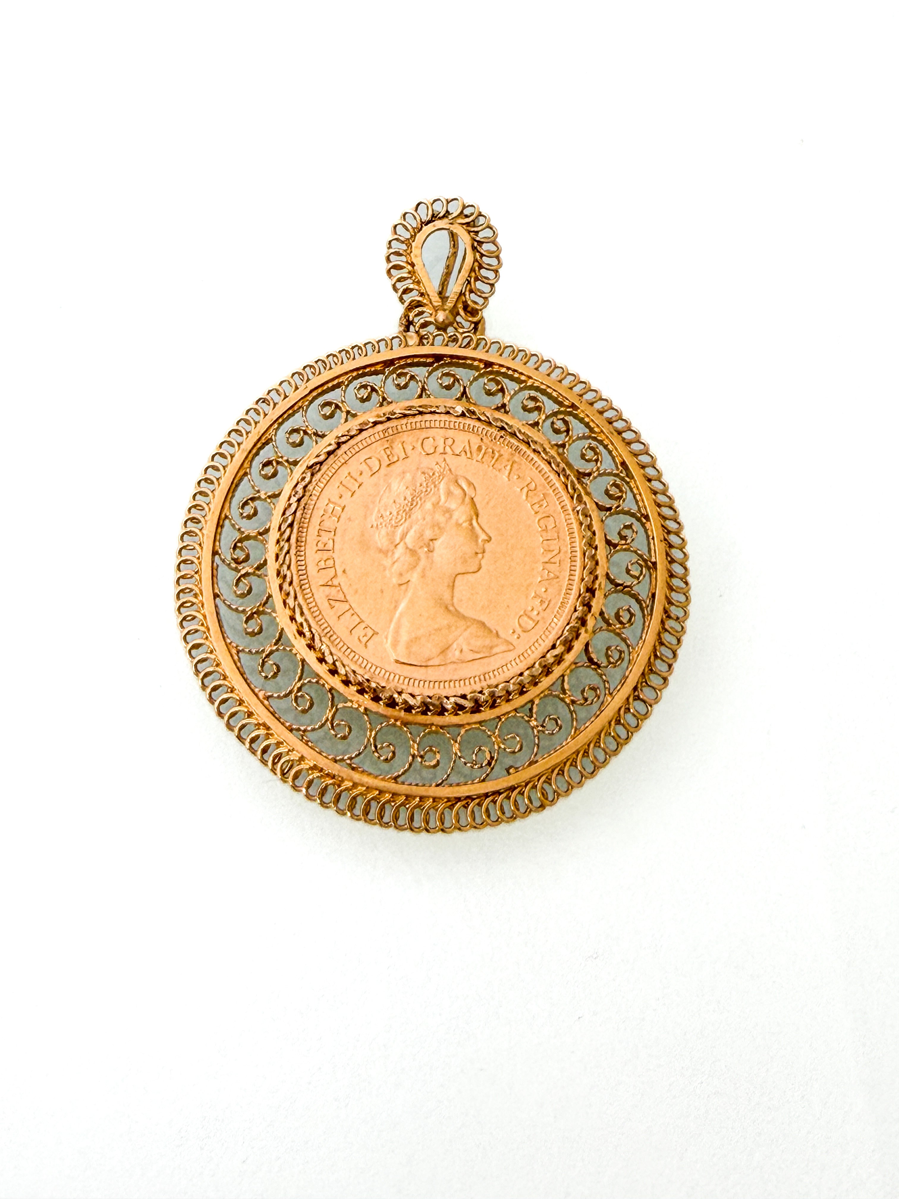 תליון מטבע ג'ורג' מעוצב 21.6 קארט