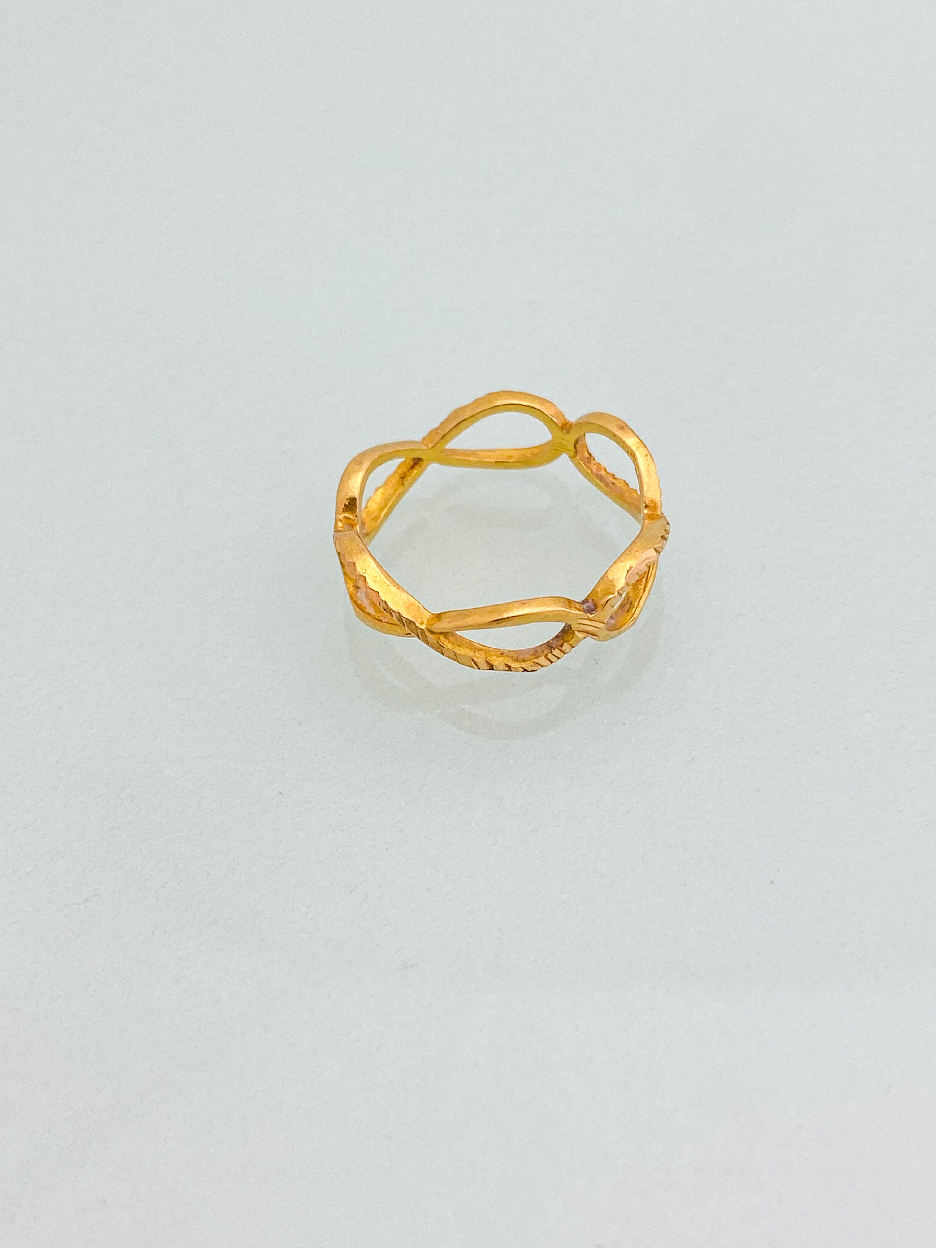 טבעת אינטרניטי זהב 21 קארט