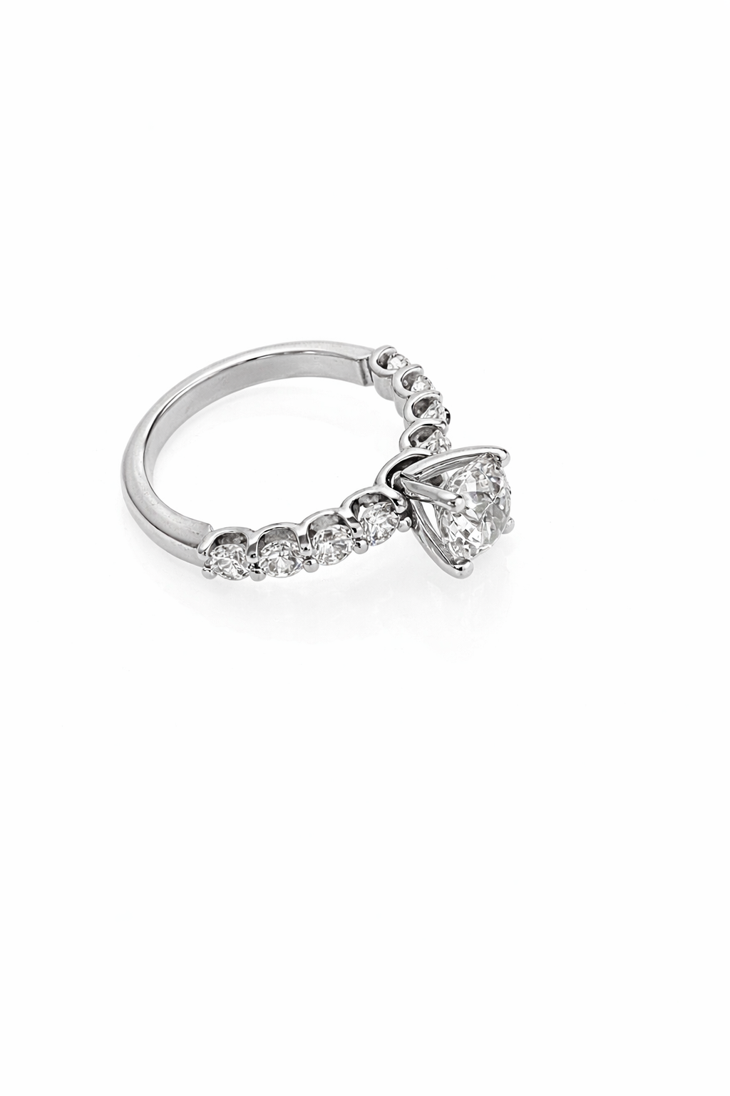 טבעת יהלומים זהב 14 קארט