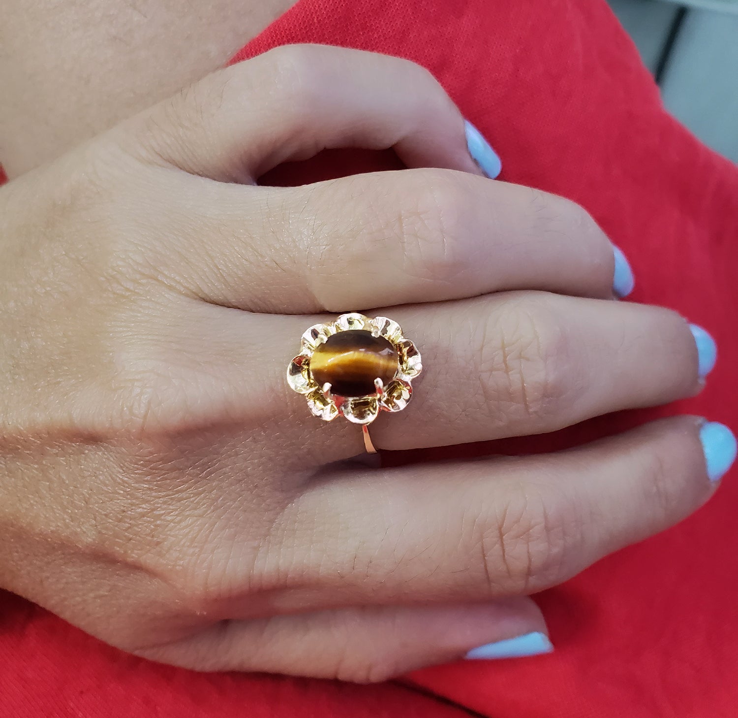 טבעת זהב פרח עם אבן עין הנמר
