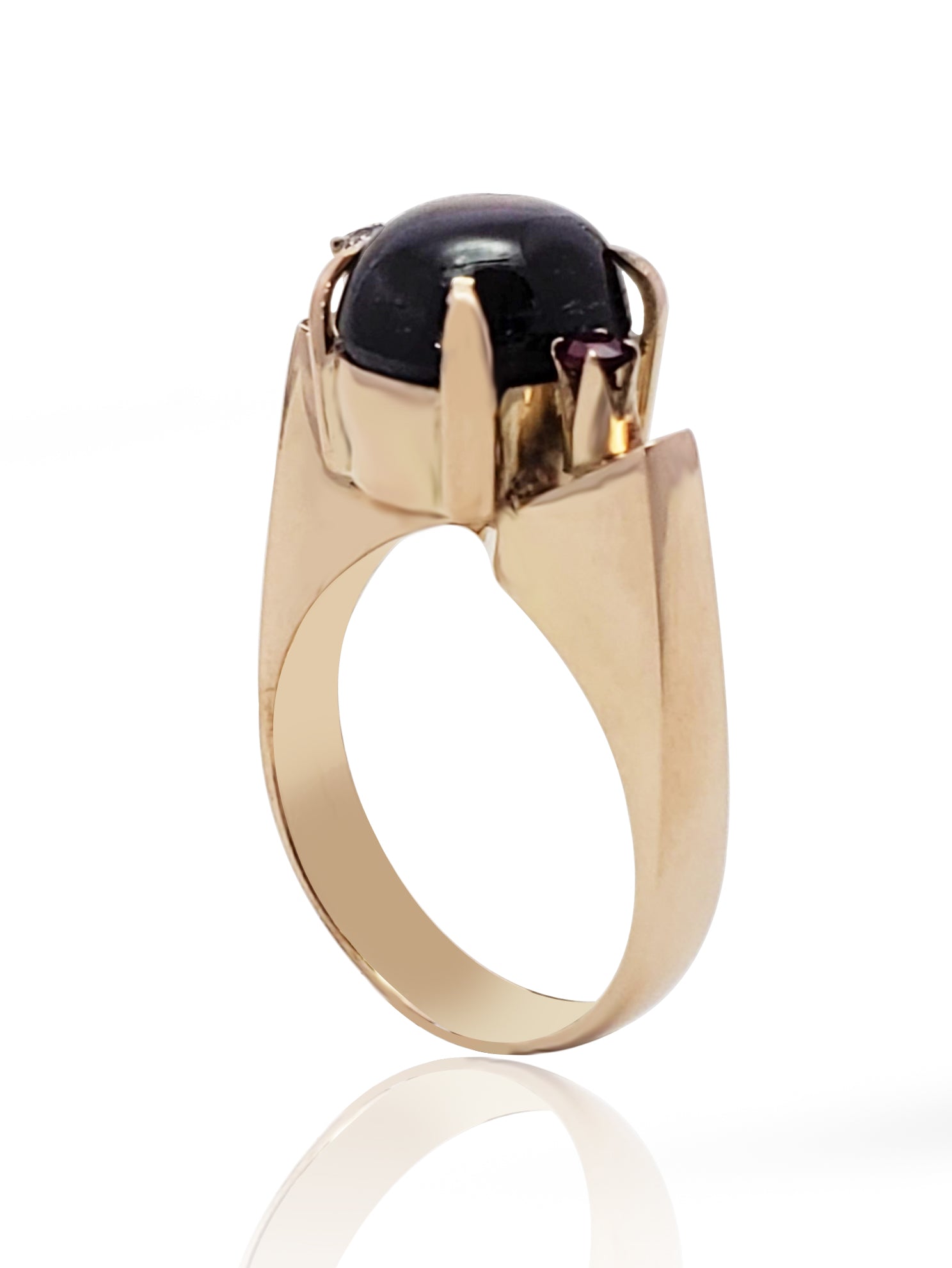טבעת זהב 14 קארט עם אבן עין הנמר חומה יהלום ואבן רובי