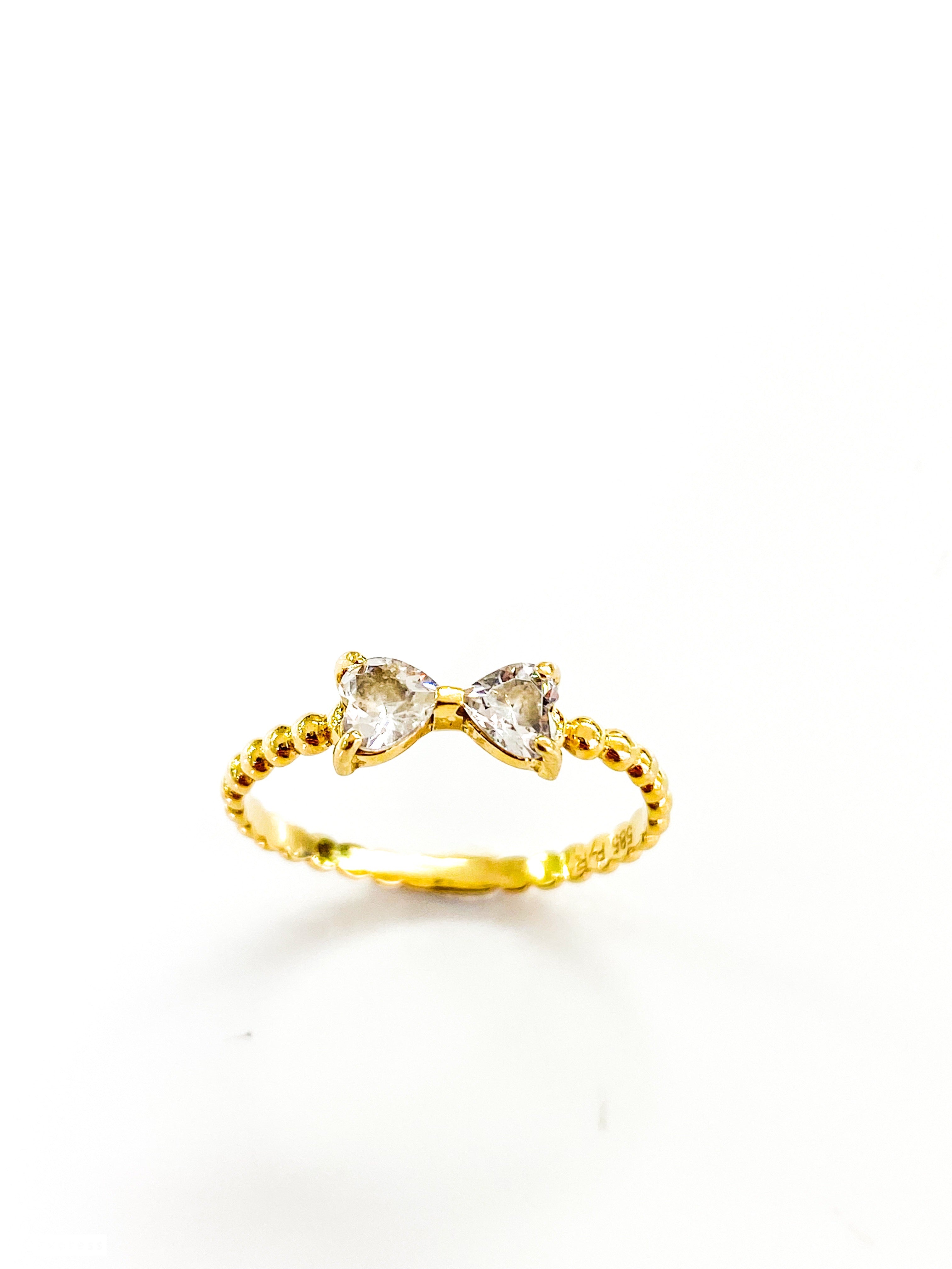 טבעת זהב 14 קארט עם פפיון מזירקונים