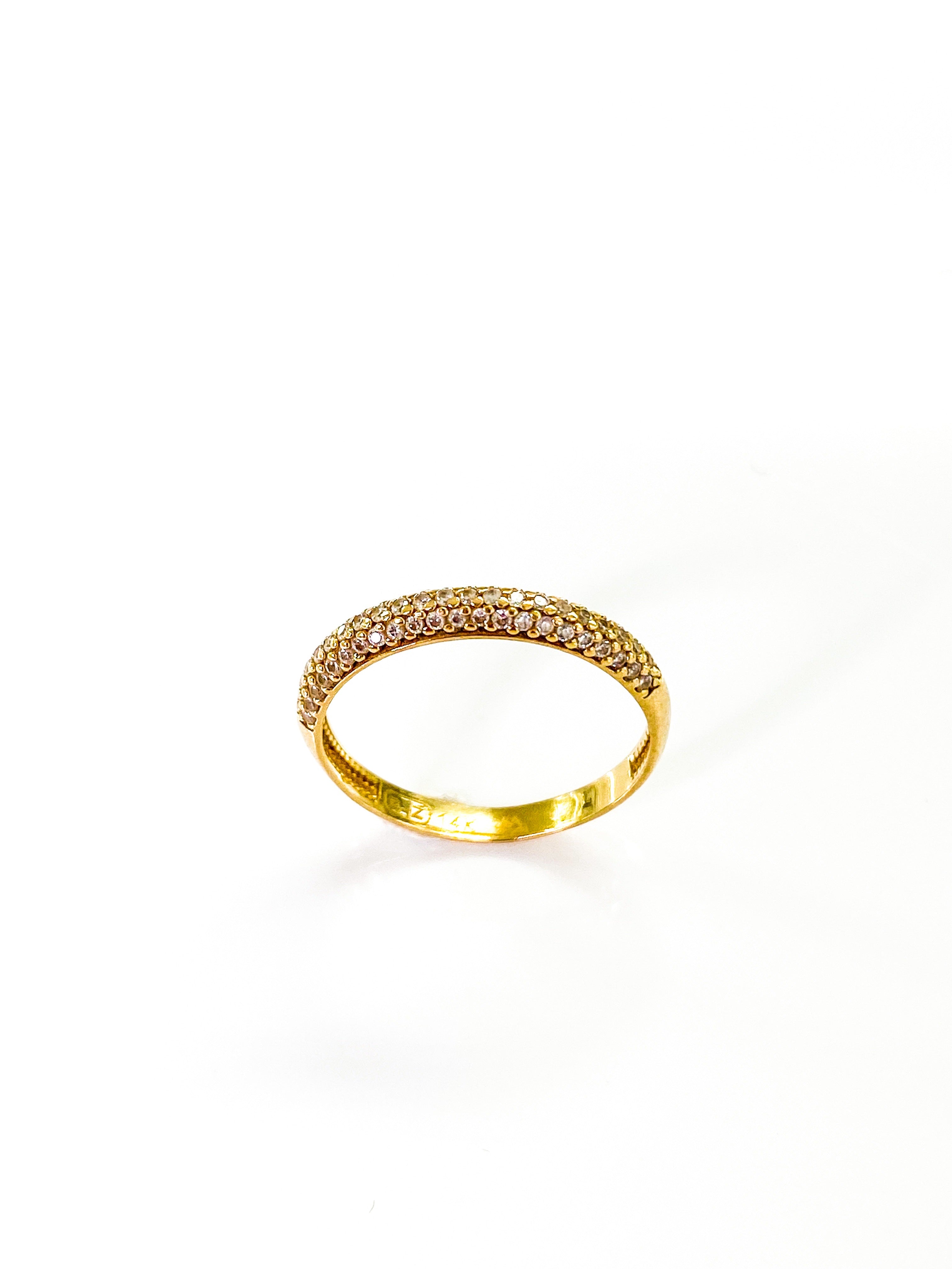 טבעת זהב 14 קארט חצי עיגול משובץ שורות זירקונים
